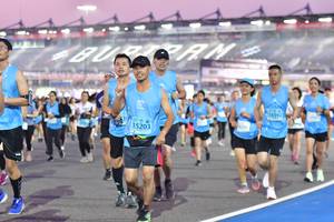 BIB: 14392, 15203
                            <button type="button" onclick="openModal(10926143)" class="btn btn-primary btn-sm float-right btn-popup" data-toggle="modal" data-target=".modal-high-quality">
                        <i class="fas fa-shopping-cart"></i> Add to Cart
                    </button>
                                            <button type="button" onclick="isThisMe(10926143, true)" class="btn btn-success btn-sm float-right btn-popup btn-isme hidden" data-toggle="tooltip" data-placement="bottom" title="นี่คือรูปของคุณใช่ไหม คลิกที่นี่เพื่อเอาเข้าอัลบั้ม">
                        <i class="fas fa-plus"></i> Add to album
                    </button>
                    <button type="button" onclick="isThisMe(10926143, false)" class="btn btn-warning btn-sm float-right btn-popup btn-isnotme hidden">
                        <i class="fas fa-ban"></i> Remove from album
                    </button>