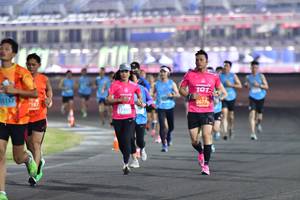 BIB: 101, 5137, 2677, 187, 455
                            <button type="button" onclick="openModal(10908128)" class="btn btn-primary btn-sm float-right btn-popup" data-toggle="modal" data-target=".modal-high-quality">
                        <i class="fas fa-shopping-cart"></i> Add to Cart
                    </button>
                                            <button type="button" onclick="isThisMe(10908128, true)" class="btn btn-success btn-sm float-right btn-popup btn-isme hidden" data-toggle="tooltip" data-placement="bottom" title="นี่คือรูปของคุณใช่ไหม คลิกที่นี่เพื่อเอาเข้าอัลบั้ม">
                        <i class="fas fa-plus"></i> Add to album
                    </button>
                    <button type="button" onclick="isThisMe(10908128, false)" class="btn btn-warning btn-sm float-right btn-popup btn-isnotme hidden">
                        <i class="fas fa-ban"></i> Remove from album
                    </button>