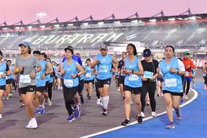 BIB: 10523, 10213, 3305, 16935, 2630, 13222
                            <button type="button" onclick="openModal(10927733)" class="btn btn-primary btn-sm float-right btn-popup" data-toggle="modal" data-target=".modal-high-quality">
                        <i class="fas fa-shopping-cart"></i> Add to Cart
                    </button>
                                            <button type="button" onclick="isThisMe(10927733, true)" class="btn btn-success btn-sm float-right btn-popup btn-isme hidden" data-toggle="tooltip" data-placement="bottom" title="นี่คือรูปของคุณใช่ไหม คลิกที่นี่เพื่อเอาเข้าอัลบั้ม">
                        <i class="fas fa-plus"></i> Add to album
                    </button>
                    <button type="button" onclick="isThisMe(10927733, false)" class="btn btn-warning btn-sm float-right btn-popup btn-isnotme hidden">
                        <i class="fas fa-ban"></i> Remove from album
                    </button>