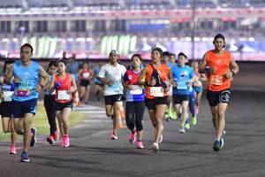BIB: 21020, 0344, 2376
                            <button type="button" onclick="openModal(10906675)" class="btn btn-primary btn-sm float-right btn-popup" data-toggle="modal" data-target=".modal-high-quality">
                        <i class="fas fa-shopping-cart"></i> Add to Cart
                    </button>
                                            <button type="button" onclick="isThisMe(10906675, true)" class="btn btn-success btn-sm float-right btn-popup btn-isme hidden" data-toggle="tooltip" data-placement="bottom" title="นี่คือรูปของคุณใช่ไหม คลิกที่นี่เพื่อเอาเข้าอัลบั้ม">
                        <i class="fas fa-plus"></i> Add to album
                    </button>
                    <button type="button" onclick="isThisMe(10906675, false)" class="btn btn-warning btn-sm float-right btn-popup btn-isnotme hidden">
                        <i class="fas fa-ban"></i> Remove from album
                    </button>