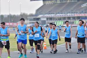 BIB: 20212, 0952, 2724, 12867
                            <button type="button" onclick="openModal(10938945)" class="btn btn-primary btn-sm float-right btn-popup" data-toggle="modal" data-target=".modal-high-quality">
                        <i class="fas fa-shopping-cart"></i> Add to Cart
                    </button>
                                            <button type="button" onclick="isThisMe(10938945, true)" class="btn btn-success btn-sm float-right btn-popup btn-isme hidden" data-toggle="tooltip" data-placement="bottom" title="นี่คือรูปของคุณใช่ไหม คลิกที่นี่เพื่อเอาเข้าอัลบั้ม">
                        <i class="fas fa-plus"></i> Add to album
                    </button>
                    <button type="button" onclick="isThisMe(10938945, false)" class="btn btn-warning btn-sm float-right btn-popup btn-isnotme hidden">
                        <i class="fas fa-ban"></i> Remove from album
                    </button>