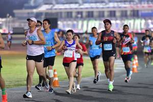 BIB: 185, 5041, 14776, 14168, 014, 12136016
                            <button type="button" onclick="openModal(10906024)" class="btn btn-primary btn-sm float-right btn-popup" data-toggle="modal" data-target=".modal-high-quality">
                        <i class="fas fa-shopping-cart"></i> Add to Cart
                    </button>
                                            <button type="button" onclick="isThisMe(10906024, true)" class="btn btn-success btn-sm float-right btn-popup btn-isme hidden" data-toggle="tooltip" data-placement="bottom" title="นี่คือรูปของคุณใช่ไหม คลิกที่นี่เพื่อเอาเข้าอัลบั้ม">
                        <i class="fas fa-plus"></i> Add to album
                    </button>
                    <button type="button" onclick="isThisMe(10906024, false)" class="btn btn-warning btn-sm float-right btn-popup btn-isnotme hidden">
                        <i class="fas fa-ban"></i> Remove from album
                    </button>