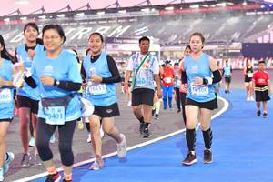 BIB: 0830, 633, 586, 0401
                            <button type="button" onclick="openModal(10931030)" class="btn btn-primary btn-sm float-right btn-popup" data-toggle="modal" data-target=".modal-high-quality">
                        <i class="fas fa-shopping-cart"></i> Add to Cart
                    </button>
                                            <button type="button" onclick="isThisMe(10931030, true)" class="btn btn-success btn-sm float-right btn-popup btn-isme hidden" data-toggle="tooltip" data-placement="bottom" title="นี่คือรูปของคุณใช่ไหม คลิกที่นี่เพื่อเอาเข้าอัลบั้ม">
                        <i class="fas fa-plus"></i> Add to album
                    </button>
                    <button type="button" onclick="isThisMe(10931030, false)" class="btn btn-warning btn-sm float-right btn-popup btn-isnotme hidden">
                        <i class="fas fa-ban"></i> Remove from album
                    </button>
