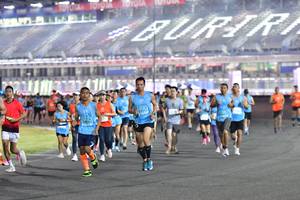 BIB: 14041
                            <button type="button" onclick="openModal(10909565)" class="btn btn-primary btn-sm float-right btn-popup" data-toggle="modal" data-target=".modal-high-quality">
                        <i class="fas fa-shopping-cart"></i> Add to Cart
                    </button>
                                            <button type="button" onclick="isThisMe(10909565, true)" class="btn btn-success btn-sm float-right btn-popup btn-isme hidden" data-toggle="tooltip" data-placement="bottom" title="นี่คือรูปของคุณใช่ไหม คลิกที่นี่เพื่อเอาเข้าอัลบั้ม">
                        <i class="fas fa-plus"></i> Add to album
                    </button>
                    <button type="button" onclick="isThisMe(10909565, false)" class="btn btn-warning btn-sm float-right btn-popup btn-isnotme hidden">
                        <i class="fas fa-ban"></i> Remove from album
                    </button>