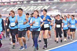BIB: 14525, 13273, 16548, 12209
                            <button type="button" onclick="openModal(10934055)" class="btn btn-primary btn-sm float-right btn-popup" data-toggle="modal" data-target=".modal-high-quality">
                        <i class="fas fa-shopping-cart"></i> Add to Cart
                    </button>
                                            <button type="button" onclick="isThisMe(10934055, true)" class="btn btn-success btn-sm float-right btn-popup btn-isme hidden" data-toggle="tooltip" data-placement="bottom" title="นี่คือรูปของคุณใช่ไหม คลิกที่นี่เพื่อเอาเข้าอัลบั้ม">
                        <i class="fas fa-plus"></i> Add to album
                    </button>
                    <button type="button" onclick="isThisMe(10934055, false)" class="btn btn-warning btn-sm float-right btn-popup btn-isnotme hidden">
                        <i class="fas fa-ban"></i> Remove from album
                    </button>