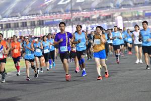 BIB: 16098, 10503
                            <button type="button" onclick="openModal(10910835)" class="btn btn-primary btn-sm float-right btn-popup" data-toggle="modal" data-target=".modal-high-quality">
                        <i class="fas fa-shopping-cart"></i> Add to Cart
                    </button>
                                            <button type="button" onclick="isThisMe(10910835, true)" class="btn btn-success btn-sm float-right btn-popup btn-isme hidden" data-toggle="tooltip" data-placement="bottom" title="นี่คือรูปของคุณใช่ไหม คลิกที่นี่เพื่อเอาเข้าอัลบั้ม">
                        <i class="fas fa-plus"></i> Add to album
                    </button>
                    <button type="button" onclick="isThisMe(10910835, false)" class="btn btn-warning btn-sm float-right btn-popup btn-isnotme hidden">
                        <i class="fas fa-ban"></i> Remove from album
                    </button>