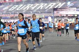 BIB: 14807, 16087
                            <button type="button" onclick="openModal(10911333)" class="btn btn-primary btn-sm float-right btn-popup" data-toggle="modal" data-target=".modal-high-quality">
                        <i class="fas fa-shopping-cart"></i> Add to Cart
                    </button>
                                            <button type="button" onclick="isThisMe(10911333, true)" class="btn btn-success btn-sm float-right btn-popup btn-isme hidden" data-toggle="tooltip" data-placement="bottom" title="นี่คือรูปของคุณใช่ไหม คลิกที่นี่เพื่อเอาเข้าอัลบั้ม">
                        <i class="fas fa-plus"></i> Add to album
                    </button>
                    <button type="button" onclick="isThisMe(10911333, false)" class="btn btn-warning btn-sm float-right btn-popup btn-isnotme hidden">
                        <i class="fas fa-ban"></i> Remove from album
                    </button>