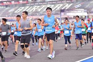 BIB: 70226, 17089, 417530, 13050, 10580
                            <button type="button" onclick="openModal(10931209)" class="btn btn-primary btn-sm float-right btn-popup" data-toggle="modal" data-target=".modal-high-quality">
                        <i class="fas fa-shopping-cart"></i> Add to Cart
                    </button>
                                            <button type="button" onclick="isThisMe(10931209, true)" class="btn btn-success btn-sm float-right btn-popup btn-isme hidden" data-toggle="tooltip" data-placement="bottom" title="นี่คือรูปของคุณใช่ไหม คลิกที่นี่เพื่อเอาเข้าอัลบั้ม">
                        <i class="fas fa-plus"></i> Add to album
                    </button>
                    <button type="button" onclick="isThisMe(10931209, false)" class="btn btn-warning btn-sm float-right btn-popup btn-isnotme hidden">
                        <i class="fas fa-ban"></i> Remove from album
                    </button>