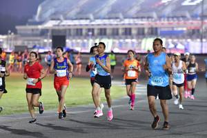 BIB: 1403, 6472, 14457
                            <button type="button" onclick="openModal(10904327)" class="btn btn-primary btn-sm float-right btn-popup" data-toggle="modal" data-target=".modal-high-quality">
                        <i class="fas fa-shopping-cart"></i> Add to Cart
                    </button>
                                            <button type="button" onclick="isThisMe(10904327, true)" class="btn btn-success btn-sm float-right btn-popup btn-isme hidden" data-toggle="tooltip" data-placement="bottom" title="นี่คือรูปของคุณใช่ไหม คลิกที่นี่เพื่อเอาเข้าอัลบั้ม">
                        <i class="fas fa-plus"></i> Add to album
                    </button>
                    <button type="button" onclick="isThisMe(10904327, false)" class="btn btn-warning btn-sm float-right btn-popup btn-isnotme hidden">
                        <i class="fas fa-ban"></i> Remove from album
                    </button>
