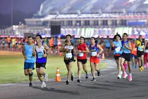 BIB: 1490, 10048, 12144
                            <button type="button" onclick="openModal(10904272)" class="btn btn-primary btn-sm float-right btn-popup" data-toggle="modal" data-target=".modal-high-quality">
                        <i class="fas fa-shopping-cart"></i> Add to Cart
                    </button>
                                            <button type="button" onclick="isThisMe(10904272, true)" class="btn btn-success btn-sm float-right btn-popup btn-isme hidden" data-toggle="tooltip" data-placement="bottom" title="นี่คือรูปของคุณใช่ไหม คลิกที่นี่เพื่อเอาเข้าอัลบั้ม">
                        <i class="fas fa-plus"></i> Add to album
                    </button>
                    <button type="button" onclick="isThisMe(10904272, false)" class="btn btn-warning btn-sm float-right btn-popup btn-isnotme hidden">
                        <i class="fas fa-ban"></i> Remove from album
                    </button>