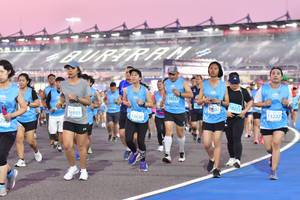 BIB: 10523, 10213, 13222, 16935, 12630, 
                            <button type="button" onclick="openModal(10927641)" class="btn btn-primary btn-sm float-right btn-popup" data-toggle="modal" data-target=".modal-high-quality">
                        <i class="fas fa-shopping-cart"></i> Add to Cart
                    </button>
                                            <button type="button" onclick="isThisMe(10927641, true)" class="btn btn-success btn-sm float-right btn-popup btn-isme hidden" data-toggle="tooltip" data-placement="bottom" title="นี่คือรูปของคุณใช่ไหม คลิกที่นี่เพื่อเอาเข้าอัลบั้ม">
                        <i class="fas fa-plus"></i> Add to album
                    </button>
                    <button type="button" onclick="isThisMe(10927641, false)" class="btn btn-warning btn-sm float-right btn-popup btn-isnotme hidden">
                        <i class="fas fa-ban"></i> Remove from album
                    </button>