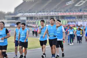 BIB: 0201, 1796, 70952, 670, 70212
                            <button type="button" onclick="openModal(10939014)" class="btn btn-primary btn-sm float-right btn-popup" data-toggle="modal" data-target=".modal-high-quality">
                        <i class="fas fa-shopping-cart"></i> Add to Cart
                    </button>
                                            <button type="button" onclick="isThisMe(10939014, true)" class="btn btn-success btn-sm float-right btn-popup btn-isme hidden" data-toggle="tooltip" data-placement="bottom" title="นี่คือรูปของคุณใช่ไหม คลิกที่นี่เพื่อเอาเข้าอัลบั้ม">
                        <i class="fas fa-plus"></i> Add to album
                    </button>
                    <button type="button" onclick="isThisMe(10939014, false)" class="btn btn-warning btn-sm float-right btn-popup btn-isnotme hidden">
                        <i class="fas fa-ban"></i> Remove from album
                    </button>
