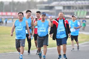 BIB: 10987, 10988, 10983
                            <button type="button" onclick="openModal(10940639)" class="btn btn-primary btn-sm float-right btn-popup" data-toggle="modal" data-target=".modal-high-quality">
                        <i class="fas fa-shopping-cart"></i> Add to Cart
                    </button>
                                            <button type="button" onclick="isThisMe(10940639, true)" class="btn btn-success btn-sm float-right btn-popup btn-isme hidden" data-toggle="tooltip" data-placement="bottom" title="นี่คือรูปของคุณใช่ไหม คลิกที่นี่เพื่อเอาเข้าอัลบั้ม">
                        <i class="fas fa-plus"></i> Add to album
                    </button>
                    <button type="button" onclick="isThisMe(10940639, false)" class="btn btn-warning btn-sm float-right btn-popup btn-isnotme hidden">
                        <i class="fas fa-ban"></i> Remove from album
                    </button>