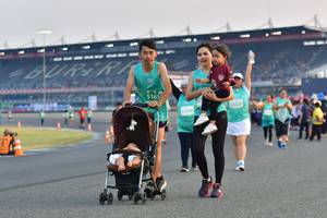 BIB: 5163, 53127
                            <button type="button" onclick="openModal(10564628)" class="btn btn-primary btn-sm float-right btn-popup" data-toggle="modal" data-target=".modal-high-quality">
                        <i class="fas fa-shopping-cart"></i> Add to Cart
                    </button>
                                            <button type="button" onclick="isThisMe(10564628, true)" class="btn btn-success btn-sm float-right btn-popup btn-isme hidden" data-toggle="tooltip" data-placement="bottom" title="นี่คือรูปของคุณใช่ไหม คลิกที่นี่เพื่อเอาเข้าอัลบั้ม">
                        <i class="fas fa-plus"></i> Add to album
                    </button>
                    <button type="button" onclick="isThisMe(10564628, false)" class="btn btn-warning btn-sm float-right btn-popup btn-isnotme hidden">
                        <i class="fas fa-ban"></i> Remove from album
                    </button>