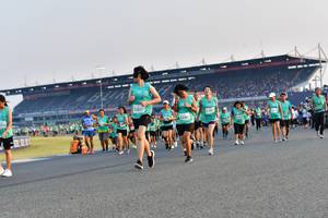 BIB: 52631
                            <button type="button" onclick="openModal(10552554)" class="btn btn-primary btn-sm float-right btn-popup" data-toggle="modal" data-target=".modal-high-quality">
                        <i class="fas fa-shopping-cart"></i> Add to Cart
                    </button>
                                            <button type="button" onclick="isThisMe(10552554, true)" class="btn btn-success btn-sm float-right btn-popup btn-isme hidden" data-toggle="tooltip" data-placement="bottom" title="นี่คือรูปของคุณใช่ไหม คลิกที่นี่เพื่อเอาเข้าอัลบั้ม">
                        <i class="fas fa-plus"></i> Add to album
                    </button>
                    <button type="button" onclick="isThisMe(10552554, false)" class="btn btn-warning btn-sm float-right btn-popup btn-isnotme hidden">
                        <i class="fas fa-ban"></i> Remove from album
                    </button>