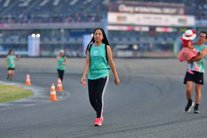 BIB: 
                            <button type="button" onclick="openModal(10564755)" class="btn btn-primary btn-sm float-right btn-popup" data-toggle="modal" data-target=".modal-high-quality">
                        <i class="fas fa-shopping-cart"></i> Add to Cart
                    </button>
                                            <button type="button" onclick="isThisMe(10564755, true)" class="btn btn-success btn-sm float-right btn-popup btn-isme hidden" data-toggle="tooltip" data-placement="bottom" title="นี่คือรูปของคุณใช่ไหม คลิกที่นี่เพื่อเอาเข้าอัลบั้ม">
                        <i class="fas fa-plus"></i> Add to album
                    </button>
                    <button type="button" onclick="isThisMe(10564755, false)" class="btn btn-warning btn-sm float-right btn-popup btn-isnotme hidden">
                        <i class="fas fa-ban"></i> Remove from album
                    </button>