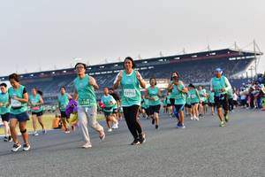 BIB: 52715, 53388
                            <button type="button" onclick="openModal(10552475)" class="btn btn-primary btn-sm float-right btn-popup" data-toggle="modal" data-target=".modal-high-quality">
                        <i class="fas fa-shopping-cart"></i> Add to Cart
                    </button>
                                            <button type="button" onclick="isThisMe(10552475, true)" class="btn btn-success btn-sm float-right btn-popup btn-isme hidden" data-toggle="tooltip" data-placement="bottom" title="นี่คือรูปของคุณใช่ไหม คลิกที่นี่เพื่อเอาเข้าอัลบั้ม">
                        <i class="fas fa-plus"></i> Add to album
                    </button>
                    <button type="button" onclick="isThisMe(10552475, false)" class="btn btn-warning btn-sm float-right btn-popup btn-isnotme hidden">
                        <i class="fas fa-ban"></i> Remove from album
                    </button>