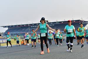 BIB: 50927, 52409
                            <button type="button" onclick="openModal(10550566)" class="btn btn-primary btn-sm float-right btn-popup" data-toggle="modal" data-target=".modal-high-quality">
                        <i class="fas fa-shopping-cart"></i> Add to Cart
                    </button>
                                            <button type="button" onclick="isThisMe(10550566, true)" class="btn btn-success btn-sm float-right btn-popup btn-isme hidden" data-toggle="tooltip" data-placement="bottom" title="นี่คือรูปของคุณใช่ไหม คลิกที่นี่เพื่อเอาเข้าอัลบั้ม">
                        <i class="fas fa-plus"></i> Add to album
                    </button>
                    <button type="button" onclick="isThisMe(10550566, false)" class="btn btn-warning btn-sm float-right btn-popup btn-isnotme hidden">
                        <i class="fas fa-ban"></i> Remove from album
                    </button>