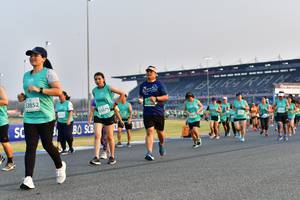 BIB: 52852, 5200, 1075
                            <button type="button" onclick="openModal(10557393)" class="btn btn-primary btn-sm float-right btn-popup" data-toggle="modal" data-target=".modal-high-quality">
                        <i class="fas fa-shopping-cart"></i> Add to Cart
                    </button>
                                            <button type="button" onclick="isThisMe(10557393, true)" class="btn btn-success btn-sm float-right btn-popup btn-isme hidden" data-toggle="tooltip" data-placement="bottom" title="นี่คือรูปของคุณใช่ไหม คลิกที่นี่เพื่อเอาเข้าอัลบั้ม">
                        <i class="fas fa-plus"></i> Add to album
                    </button>
                    <button type="button" onclick="isThisMe(10557393, false)" class="btn btn-warning btn-sm float-right btn-popup btn-isnotme hidden">
                        <i class="fas fa-ban"></i> Remove from album
                    </button>