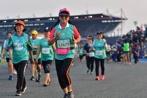 BIB: 52675, 3057, 52877
                            <button type="button" onclick="openModal(10561487)" class="btn btn-primary btn-sm float-right btn-popup" data-toggle="modal" data-target=".modal-high-quality">
                        <i class="fas fa-shopping-cart"></i> Add to Cart
                    </button>
                                            <button type="button" onclick="isThisMe(10561487, true)" class="btn btn-success btn-sm float-right btn-popup btn-isme hidden" data-toggle="tooltip" data-placement="bottom" title="นี่คือรูปของคุณใช่ไหม คลิกที่นี่เพื่อเอาเข้าอัลบั้ม">
                        <i class="fas fa-plus"></i> Add to album
                    </button>
                    <button type="button" onclick="isThisMe(10561487, false)" class="btn btn-warning btn-sm float-right btn-popup btn-isnotme hidden">
                        <i class="fas fa-ban"></i> Remove from album
                    </button>