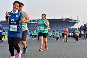 BIB: 52918, 53268
                            <button type="button" onclick="openModal(10550172)" class="btn btn-primary btn-sm float-right btn-popup" data-toggle="modal" data-target=".modal-high-quality">
                        <i class="fas fa-shopping-cart"></i> Add to Cart
                    </button>
                                            <button type="button" onclick="isThisMe(10550172, true)" class="btn btn-success btn-sm float-right btn-popup btn-isme hidden" data-toggle="tooltip" data-placement="bottom" title="นี่คือรูปของคุณใช่ไหม คลิกที่นี่เพื่อเอาเข้าอัลบั้ม">
                        <i class="fas fa-plus"></i> Add to album
                    </button>
                    <button type="button" onclick="isThisMe(10550172, false)" class="btn btn-warning btn-sm float-right btn-popup btn-isnotme hidden">
                        <i class="fas fa-ban"></i> Remove from album
                    </button>