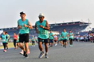 BIB: 2003, 51546
                            <button type="button" onclick="openModal(10546419)" class="btn btn-primary btn-sm float-right btn-popup" data-toggle="modal" data-target=".modal-high-quality">
                        <i class="fas fa-shopping-cart"></i> Add to Cart
                    </button>
                                            <button type="button" onclick="isThisMe(10546419, true)" class="btn btn-success btn-sm float-right btn-popup btn-isme hidden" data-toggle="tooltip" data-placement="bottom" title="นี่คือรูปของคุณใช่ไหม คลิกที่นี่เพื่อเอาเข้าอัลบั้ม">
                        <i class="fas fa-plus"></i> Add to album
                    </button>
                    <button type="button" onclick="isThisMe(10546419, false)" class="btn btn-warning btn-sm float-right btn-popup btn-isnotme hidden">
                        <i class="fas fa-ban"></i> Remove from album
                    </button>