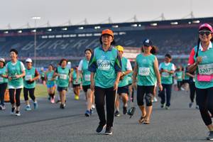 BIB: 057, 52675, 52877
                            <button type="button" onclick="openModal(10561484)" class="btn btn-primary btn-sm float-right btn-popup" data-toggle="modal" data-target=".modal-high-quality">
                        <i class="fas fa-shopping-cart"></i> Add to Cart
                    </button>
                                            <button type="button" onclick="isThisMe(10561484, true)" class="btn btn-success btn-sm float-right btn-popup btn-isme hidden" data-toggle="tooltip" data-placement="bottom" title="นี่คือรูปของคุณใช่ไหม คลิกที่นี่เพื่อเอาเข้าอัลบั้ม">
                        <i class="fas fa-plus"></i> Add to album
                    </button>
                    <button type="button" onclick="isThisMe(10561484, false)" class="btn btn-warning btn-sm float-right btn-popup btn-isnotme hidden">
                        <i class="fas fa-ban"></i> Remove from album
                    </button>