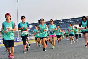 BIB: 52459, 51734, 50900
                            <button type="button" onclick="openModal(10544650)" class="btn btn-primary btn-sm float-right btn-popup" data-toggle="modal" data-target=".modal-high-quality">
                        <i class="fas fa-shopping-cart"></i> Add to Cart
                    </button>
                                            <button type="button" onclick="isThisMe(10544650, true)" class="btn btn-success btn-sm float-right btn-popup btn-isme hidden" data-toggle="tooltip" data-placement="bottom" title="นี่คือรูปของคุณใช่ไหม คลิกที่นี่เพื่อเอาเข้าอัลบั้ม">
                        <i class="fas fa-plus"></i> Add to album
                    </button>
                    <button type="button" onclick="isThisMe(10544650, false)" class="btn btn-warning btn-sm float-right btn-popup btn-isnotme hidden">
                        <i class="fas fa-ban"></i> Remove from album
                    </button>