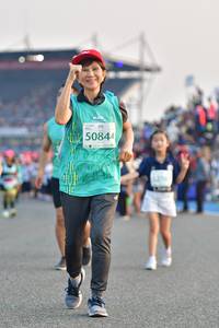 BIB: 50844
                            <button type="button" onclick="openModal(10562986)" class="btn btn-primary btn-sm float-right btn-popup" data-toggle="modal" data-target=".modal-high-quality">
                        <i class="fas fa-shopping-cart"></i> Add to Cart
                    </button>
                                            <button type="button" onclick="isThisMe(10562986, true)" class="btn btn-success btn-sm float-right btn-popup btn-isme hidden" data-toggle="tooltip" data-placement="bottom" title="นี่คือรูปของคุณใช่ไหม คลิกที่นี่เพื่อเอาเข้าอัลบั้ม">
                        <i class="fas fa-plus"></i> Add to album
                    </button>
                    <button type="button" onclick="isThisMe(10562986, false)" class="btn btn-warning btn-sm float-right btn-popup btn-isnotme hidden">
                        <i class="fas fa-ban"></i> Remove from album
                    </button>