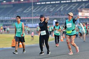 BIB: 50092, 52681, 52401
                            <button type="button" onclick="openModal(10564207)" class="btn btn-primary btn-sm float-right btn-popup" data-toggle="modal" data-target=".modal-high-quality">
                        <i class="fas fa-shopping-cart"></i> Add to Cart
                    </button>
                                            <button type="button" onclick="isThisMe(10564207, true)" class="btn btn-success btn-sm float-right btn-popup btn-isme hidden" data-toggle="tooltip" data-placement="bottom" title="นี่คือรูปของคุณใช่ไหม คลิกที่นี่เพื่อเอาเข้าอัลบั้ม">
                        <i class="fas fa-plus"></i> Add to album
                    </button>
                    <button type="button" onclick="isThisMe(10564207, false)" class="btn btn-warning btn-sm float-right btn-popup btn-isnotme hidden">
                        <i class="fas fa-ban"></i> Remove from album
                    </button>