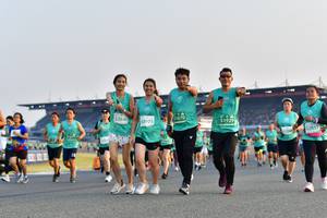 BIB: 52640, 1670, 0975, 51929, 52857
                            <button type="button" onclick="openModal(10548438)" class="btn btn-primary btn-sm float-right btn-popup" data-toggle="modal" data-target=".modal-high-quality">
                        <i class="fas fa-shopping-cart"></i> Add to Cart
                    </button>
                                            <button type="button" onclick="isThisMe(10548438, true)" class="btn btn-success btn-sm float-right btn-popup btn-isme hidden" data-toggle="tooltip" data-placement="bottom" title="นี่คือรูปของคุณใช่ไหม คลิกที่นี่เพื่อเอาเข้าอัลบั้ม">
                        <i class="fas fa-plus"></i> Add to album
                    </button>
                    <button type="button" onclick="isThisMe(10548438, false)" class="btn btn-warning btn-sm float-right btn-popup btn-isnotme hidden">
                        <i class="fas fa-ban"></i> Remove from album
                    </button>