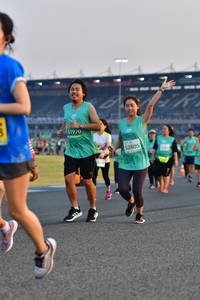 BIB: 51970, 52805
                            <button type="button" onclick="openModal(10562213)" class="btn btn-primary btn-sm float-right btn-popup" data-toggle="modal" data-target=".modal-high-quality">
                        <i class="fas fa-shopping-cart"></i> Add to Cart
                    </button>
                                            <button type="button" onclick="isThisMe(10562213, true)" class="btn btn-success btn-sm float-right btn-popup btn-isme hidden" data-toggle="tooltip" data-placement="bottom" title="นี่คือรูปของคุณใช่ไหม คลิกที่นี่เพื่อเอาเข้าอัลบั้ม">
                        <i class="fas fa-plus"></i> Add to album
                    </button>
                    <button type="button" onclick="isThisMe(10562213, false)" class="btn btn-warning btn-sm float-right btn-popup btn-isnotme hidden">
                        <i class="fas fa-ban"></i> Remove from album
                    </button>