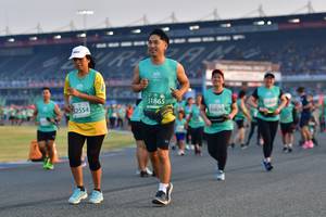 BIB: 4302, 51865, 52554
                            <button type="button" onclick="openModal(10561275)" class="btn btn-primary btn-sm float-right btn-popup" data-toggle="modal" data-target=".modal-high-quality">
                        <i class="fas fa-shopping-cart"></i> Add to Cart
                    </button>
                                            <button type="button" onclick="isThisMe(10561275, true)" class="btn btn-success btn-sm float-right btn-popup btn-isme hidden" data-toggle="tooltip" data-placement="bottom" title="นี่คือรูปของคุณใช่ไหม คลิกที่นี่เพื่อเอาเข้าอัลบั้ม">
                        <i class="fas fa-plus"></i> Add to album
                    </button>
                    <button type="button" onclick="isThisMe(10561275, false)" class="btn btn-warning btn-sm float-right btn-popup btn-isnotme hidden">
                        <i class="fas fa-ban"></i> Remove from album
                    </button>