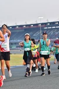 BIB: 51140, 52612
                            <button type="button" onclick="openModal(10563954)" class="btn btn-primary btn-sm float-right btn-popup" data-toggle="modal" data-target=".modal-high-quality">
                        <i class="fas fa-shopping-cart"></i> Add to Cart
                    </button>
                                            <button type="button" onclick="isThisMe(10563954, true)" class="btn btn-success btn-sm float-right btn-popup btn-isme hidden" data-toggle="tooltip" data-placement="bottom" title="นี่คือรูปของคุณใช่ไหม คลิกที่นี่เพื่อเอาเข้าอัลบั้ม">
                        <i class="fas fa-plus"></i> Add to album
                    </button>
                    <button type="button" onclick="isThisMe(10563954, false)" class="btn btn-warning btn-sm float-right btn-popup btn-isnotme hidden">
                        <i class="fas fa-ban"></i> Remove from album
                    </button>