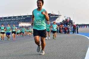 BIB: 50268
                            <button type="button" onclick="openModal(10544271)" class="btn btn-primary btn-sm float-right btn-popup" data-toggle="modal" data-target=".modal-high-quality">
                        <i class="fas fa-shopping-cart"></i> Add to Cart
                    </button>
                                            <button type="button" onclick="isThisMe(10544271, true)" class="btn btn-success btn-sm float-right btn-popup btn-isme hidden" data-toggle="tooltip" data-placement="bottom" title="นี่คือรูปของคุณใช่ไหม คลิกที่นี่เพื่อเอาเข้าอัลบั้ม">
                        <i class="fas fa-plus"></i> Add to album
                    </button>
                    <button type="button" onclick="isThisMe(10544271, false)" class="btn btn-warning btn-sm float-right btn-popup btn-isnotme hidden">
                        <i class="fas fa-ban"></i> Remove from album
                    </button>