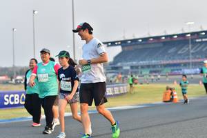 BIB: 2086, 53343, 2258
                            <button type="button" onclick="openModal(10564011)" class="btn btn-primary btn-sm float-right btn-popup" data-toggle="modal" data-target=".modal-high-quality">
                        <i class="fas fa-shopping-cart"></i> Add to Cart
                    </button>
                                            <button type="button" onclick="isThisMe(10564011, true)" class="btn btn-success btn-sm float-right btn-popup btn-isme hidden" data-toggle="tooltip" data-placement="bottom" title="นี่คือรูปของคุณใช่ไหม คลิกที่นี่เพื่อเอาเข้าอัลบั้ม">
                        <i class="fas fa-plus"></i> Add to album
                    </button>
                    <button type="button" onclick="isThisMe(10564011, false)" class="btn btn-warning btn-sm float-right btn-popup btn-isnotme hidden">
                        <i class="fas fa-ban"></i> Remove from album
                    </button>