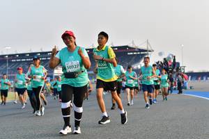 BIB: 0208, 50927
                            <button type="button" onclick="openModal(10550624)" class="btn btn-primary btn-sm float-right btn-popup" data-toggle="modal" data-target=".modal-high-quality">
                        <i class="fas fa-shopping-cart"></i> Add to Cart
                    </button>
                                            <button type="button" onclick="isThisMe(10550624, true)" class="btn btn-success btn-sm float-right btn-popup btn-isme hidden" data-toggle="tooltip" data-placement="bottom" title="นี่คือรูปของคุณใช่ไหม คลิกที่นี่เพื่อเอาเข้าอัลบั้ม">
                        <i class="fas fa-plus"></i> Add to album
                    </button>
                    <button type="button" onclick="isThisMe(10550624, false)" class="btn btn-warning btn-sm float-right btn-popup btn-isnotme hidden">
                        <i class="fas fa-ban"></i> Remove from album
                    </button>