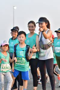 BIB: 3348, 10663, 50023, 52263
                            <button type="button" onclick="openModal(10562905)" class="btn btn-primary btn-sm float-right btn-popup" data-toggle="modal" data-target=".modal-high-quality">
                        <i class="fas fa-shopping-cart"></i> Add to Cart
                    </button>
                                            <button type="button" onclick="isThisMe(10562905, true)" class="btn btn-success btn-sm float-right btn-popup btn-isme hidden" data-toggle="tooltip" data-placement="bottom" title="นี่คือรูปของคุณใช่ไหม คลิกที่นี่เพื่อเอาเข้าอัลบั้ม">
                        <i class="fas fa-plus"></i> Add to album
                    </button>
                    <button type="button" onclick="isThisMe(10562905, false)" class="btn btn-warning btn-sm float-right btn-popup btn-isnotme hidden">
                        <i class="fas fa-ban"></i> Remove from album
                    </button>