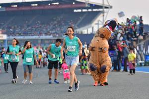 BIB: 32287
                            <button type="button" onclick="openModal(10564367)" class="btn btn-primary btn-sm float-right btn-popup" data-toggle="modal" data-target=".modal-high-quality">
                        <i class="fas fa-shopping-cart"></i> Add to Cart
                    </button>
                                            <button type="button" onclick="isThisMe(10564367, true)" class="btn btn-success btn-sm float-right btn-popup btn-isme hidden" data-toggle="tooltip" data-placement="bottom" title="นี่คือรูปของคุณใช่ไหม คลิกที่นี่เพื่อเอาเข้าอัลบั้ม">
                        <i class="fas fa-plus"></i> Add to album
                    </button>
                    <button type="button" onclick="isThisMe(10564367, false)" class="btn btn-warning btn-sm float-right btn-popup btn-isnotme hidden">
                        <i class="fas fa-ban"></i> Remove from album
                    </button>