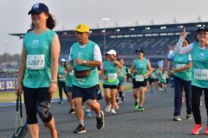 BIB: 52877, 52676, 63191, 090
                            <button type="button" onclick="openModal(10561500)" class="btn btn-primary btn-sm float-right btn-popup" data-toggle="modal" data-target=".modal-high-quality">
                        <i class="fas fa-shopping-cart"></i> Add to Cart
                    </button>
                                            <button type="button" onclick="isThisMe(10561500, true)" class="btn btn-success btn-sm float-right btn-popup btn-isme hidden" data-toggle="tooltip" data-placement="bottom" title="นี่คือรูปของคุณใช่ไหม คลิกที่นี่เพื่อเอาเข้าอัลบั้ม">
                        <i class="fas fa-plus"></i> Add to album
                    </button>
                    <button type="button" onclick="isThisMe(10561500, false)" class="btn btn-warning btn-sm float-right btn-popup btn-isnotme hidden">
                        <i class="fas fa-ban"></i> Remove from album
                    </button>