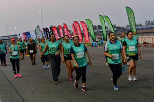 BIB: 53417, 83395, 1272
                            <button type="button" onclick="openModal(10565155)" class="btn btn-primary btn-sm float-right btn-popup" data-toggle="modal" data-target=".modal-high-quality">
                        <i class="fas fa-shopping-cart"></i> Add to Cart
                    </button>
                                            <button type="button" onclick="isThisMe(10565155, true)" class="btn btn-success btn-sm float-right btn-popup btn-isme hidden" data-toggle="tooltip" data-placement="bottom" title="นี่คือรูปของคุณใช่ไหม คลิกที่นี่เพื่อเอาเข้าอัลบั้ม">
                        <i class="fas fa-plus"></i> Add to album
                    </button>
                    <button type="button" onclick="isThisMe(10565155, false)" class="btn btn-warning btn-sm float-right btn-popup btn-isnotme hidden">
                        <i class="fas fa-ban"></i> Remove from album
                    </button>