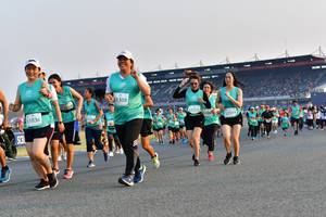 BIB: 1308, 52225, 1036, 52304
                            <button type="button" onclick="openModal(10553882)" class="btn btn-primary btn-sm float-right btn-popup" data-toggle="modal" data-target=".modal-high-quality">
                        <i class="fas fa-shopping-cart"></i> Add to Cart
                    </button>
                                            <button type="button" onclick="isThisMe(10553882, true)" class="btn btn-success btn-sm float-right btn-popup btn-isme hidden" data-toggle="tooltip" data-placement="bottom" title="นี่คือรูปของคุณใช่ไหม คลิกที่นี่เพื่อเอาเข้าอัลบั้ม">
                        <i class="fas fa-plus"></i> Add to album
                    </button>
                    <button type="button" onclick="isThisMe(10553882, false)" class="btn btn-warning btn-sm float-right btn-popup btn-isnotme hidden">
                        <i class="fas fa-ban"></i> Remove from album
                    </button>