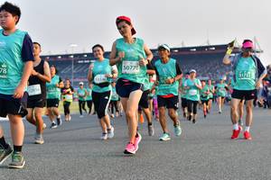 BIB: 50770, 51731, 53146, 52816
                            <button type="button" onclick="openModal(10545901)" class="btn btn-primary btn-sm float-right btn-popup" data-toggle="modal" data-target=".modal-high-quality">
                        <i class="fas fa-shopping-cart"></i> Add to Cart
                    </button>
                                            <button type="button" onclick="isThisMe(10545901, true)" class="btn btn-success btn-sm float-right btn-popup btn-isme hidden" data-toggle="tooltip" data-placement="bottom" title="นี่คือรูปของคุณใช่ไหม คลิกที่นี่เพื่อเอาเข้าอัลบั้ม">
                        <i class="fas fa-plus"></i> Add to album
                    </button>
                    <button type="button" onclick="isThisMe(10545901, false)" class="btn btn-warning btn-sm float-right btn-popup btn-isnotme hidden">
                        <i class="fas fa-ban"></i> Remove from album
                    </button>