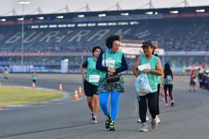 BIB: 1129, 53215
                            <button type="button" onclick="openModal(10564754)" class="btn btn-primary btn-sm float-right btn-popup" data-toggle="modal" data-target=".modal-high-quality">
                        <i class="fas fa-shopping-cart"></i> Add to Cart
                    </button>
                                            <button type="button" onclick="isThisMe(10564754, true)" class="btn btn-success btn-sm float-right btn-popup btn-isme hidden" data-toggle="tooltip" data-placement="bottom" title="นี่คือรูปของคุณใช่ไหม คลิกที่นี่เพื่อเอาเข้าอัลบั้ม">
                        <i class="fas fa-plus"></i> Add to album
                    </button>
                    <button type="button" onclick="isThisMe(10564754, false)" class="btn btn-warning btn-sm float-right btn-popup btn-isnotme hidden">
                        <i class="fas fa-ban"></i> Remove from album
                    </button>