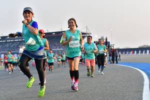 BIB: 070, 50759
                            <button type="button" onclick="openModal(10545737)" class="btn btn-primary btn-sm float-right btn-popup" data-toggle="modal" data-target=".modal-high-quality">
                        <i class="fas fa-shopping-cart"></i> Add to Cart
                    </button>
                                            <button type="button" onclick="isThisMe(10545737, true)" class="btn btn-success btn-sm float-right btn-popup btn-isme hidden" data-toggle="tooltip" data-placement="bottom" title="นี่คือรูปของคุณใช่ไหม คลิกที่นี่เพื่อเอาเข้าอัลบั้ม">
                        <i class="fas fa-plus"></i> Add to album
                    </button>
                    <button type="button" onclick="isThisMe(10545737, false)" class="btn btn-warning btn-sm float-right btn-popup btn-isnotme hidden">
                        <i class="fas fa-ban"></i> Remove from album
                    </button>