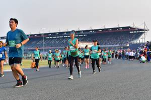 BIB: 71316, 266
                            <button type="button" onclick="openModal(10553289)" class="btn btn-primary btn-sm float-right btn-popup" data-toggle="modal" data-target=".modal-high-quality">
                        <i class="fas fa-shopping-cart"></i> Add to Cart
                    </button>
                                            <button type="button" onclick="isThisMe(10553289, true)" class="btn btn-success btn-sm float-right btn-popup btn-isme hidden" data-toggle="tooltip" data-placement="bottom" title="นี่คือรูปของคุณใช่ไหม คลิกที่นี่เพื่อเอาเข้าอัลบั้ม">
                        <i class="fas fa-plus"></i> Add to album
                    </button>
                    <button type="button" onclick="isThisMe(10553289, false)" class="btn btn-warning btn-sm float-right btn-popup btn-isnotme hidden">
                        <i class="fas fa-ban"></i> Remove from album
                    </button>