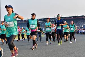 BIB: 3062, 51131, 52017, 52613, 157
                            <button type="button" onclick="openModal(10553544)" class="btn btn-primary btn-sm float-right btn-popup" data-toggle="modal" data-target=".modal-high-quality">
                        <i class="fas fa-shopping-cart"></i> Add to Cart
                    </button>
                                            <button type="button" onclick="isThisMe(10553544, true)" class="btn btn-success btn-sm float-right btn-popup btn-isme hidden" data-toggle="tooltip" data-placement="bottom" title="นี่คือรูปของคุณใช่ไหม คลิกที่นี่เพื่อเอาเข้าอัลบั้ม">
                        <i class="fas fa-plus"></i> Add to album
                    </button>
                    <button type="button" onclick="isThisMe(10553544, false)" class="btn btn-warning btn-sm float-right btn-popup btn-isnotme hidden">
                        <i class="fas fa-ban"></i> Remove from album
                    </button>