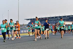 BIB: 52804, 3304
                            <button type="button" onclick="openModal(10557831)" class="btn btn-primary btn-sm float-right btn-popup" data-toggle="modal" data-target=".modal-high-quality">
                        <i class="fas fa-shopping-cart"></i> Add to Cart
                    </button>
                                            <button type="button" onclick="isThisMe(10557831, true)" class="btn btn-success btn-sm float-right btn-popup btn-isme hidden" data-toggle="tooltip" data-placement="bottom" title="นี่คือรูปของคุณใช่ไหม คลิกที่นี่เพื่อเอาเข้าอัลบั้ม">
                        <i class="fas fa-plus"></i> Add to album
                    </button>
                    <button type="button" onclick="isThisMe(10557831, false)" class="btn btn-warning btn-sm float-right btn-popup btn-isnotme hidden">
                        <i class="fas fa-ban"></i> Remove from album
                    </button>