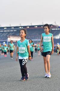 BIB: 52231, 52709
                            <button type="button" onclick="openModal(10563500)" class="btn btn-primary btn-sm float-right btn-popup" data-toggle="modal" data-target=".modal-high-quality">
                        <i class="fas fa-shopping-cart"></i> Add to Cart
                    </button>
                                            <button type="button" onclick="isThisMe(10563500, true)" class="btn btn-success btn-sm float-right btn-popup btn-isme hidden" data-toggle="tooltip" data-placement="bottom" title="นี่คือรูปของคุณใช่ไหม คลิกที่นี่เพื่อเอาเข้าอัลบั้ม">
                        <i class="fas fa-plus"></i> Add to album
                    </button>
                    <button type="button" onclick="isThisMe(10563500, false)" class="btn btn-warning btn-sm float-right btn-popup btn-isnotme hidden">
                        <i class="fas fa-ban"></i> Remove from album
                    </button>