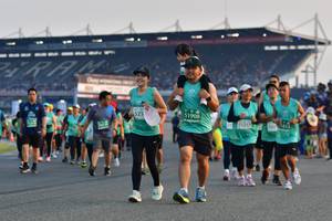 BIB: 523, 51908, 53237, 2813
                            <button type="button" onclick="openModal(10561576)" class="btn btn-primary btn-sm float-right btn-popup" data-toggle="modal" data-target=".modal-high-quality">
                        <i class="fas fa-shopping-cart"></i> Add to Cart
                    </button>
                                            <button type="button" onclick="isThisMe(10561576, true)" class="btn btn-success btn-sm float-right btn-popup btn-isme hidden" data-toggle="tooltip" data-placement="bottom" title="นี่คือรูปของคุณใช่ไหม คลิกที่นี่เพื่อเอาเข้าอัลบั้ม">
                        <i class="fas fa-plus"></i> Add to album
                    </button>
                    <button type="button" onclick="isThisMe(10561576, false)" class="btn btn-warning btn-sm float-right btn-popup btn-isnotme hidden">
                        <i class="fas fa-ban"></i> Remove from album
                    </button>